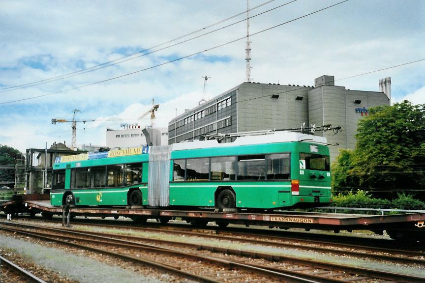 (108'823) - BVB Basel - Nr. 929 - Neoplan Gelenktrolleybus am 7. Juli 2008 in Basel, Gterbahnhof Wolf