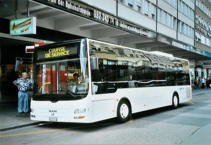 (109'924) - Funi-Car, Biel - Nr. 1/BE 117'301 - MAN am 2. August 2008 beim Bahnhof Biel