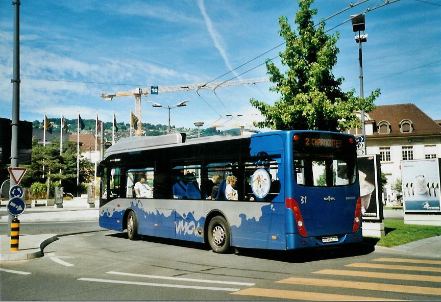 (110'133) - VMCV Clarens - Nr. 31/VD 494'271 - Van Hool am 10. August 2008 beim Bahnhof Vevey