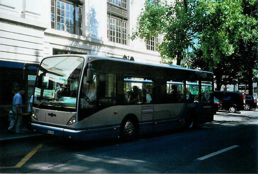 (110'208) - VMCV Clarens - Nr. 27/VD 1362 - Van Hool am 10. August 2008 beim Bahnhof Montreux