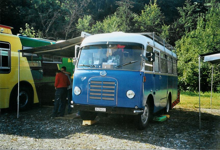 (110'223) - Ochsenbein, Hirzel - ZH 258'243 - Saurer-OM am 16. August 2008 in Goldingen, Atzmnnig