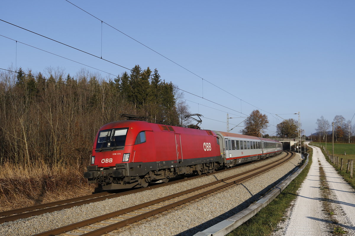 1116 174 mit einem  EC  am 17. November 2018 bei Grabensttt.