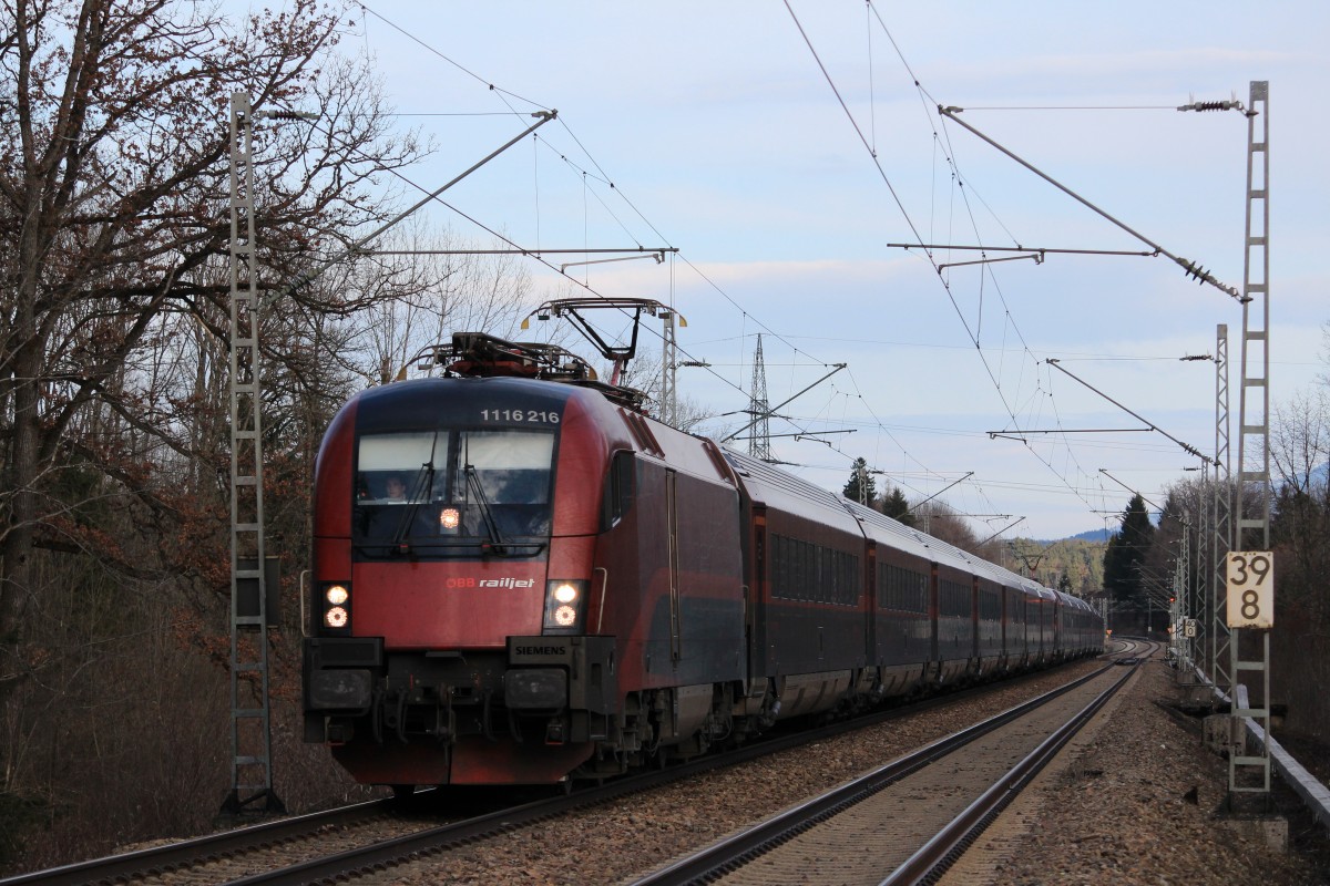 1116 216-3 am 10. Mrz 2013 aus Salzburg kommend bei bersee.