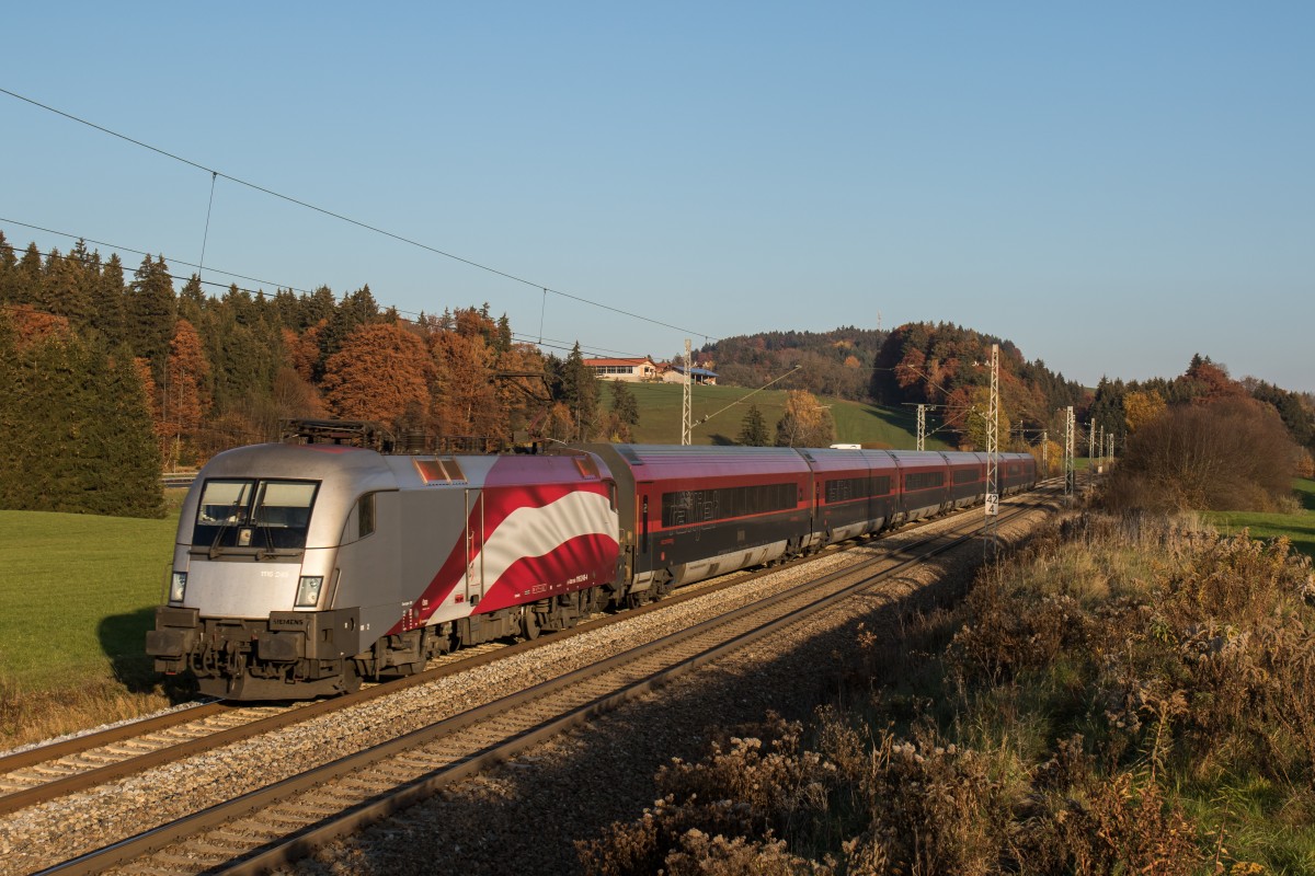 1116 249-4 war am 5. November 2015 mit einer normalen  Rail Jet Garnitur  aus Salzburg kommend bei Grabensttt unterwegs.