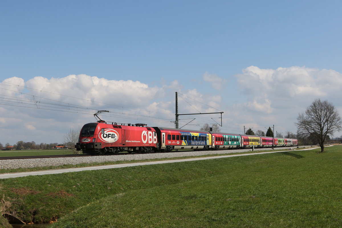 1116 249 war mit dem  FB-Railjet  am 16. April 2021 bei bersee in Richtung Salzburg unterwegs.