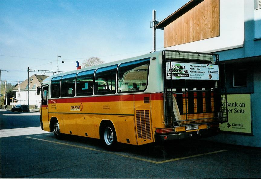 (111'724) - Bossert, Menzberg - LU 15'564 - Mercedes am 26. Oktober 2008 beim Bahnhof Menznau