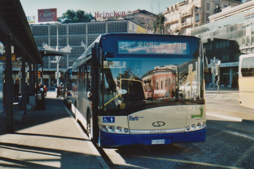 (112'320) - FART Locarno - Nr. 83/TI 229'183 - Solaris am 7. Dezember 2008 beim Bahnhof Locarno