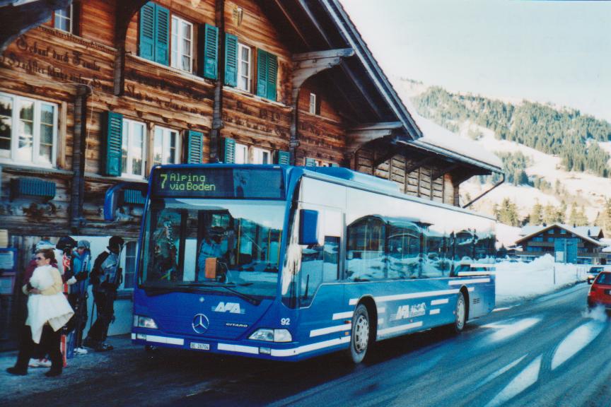 (113'609) - AFA Adelboden - Nr. 92/BE 26'704 - Mercedes (ex Nr. 4) am 4. Januar 2009 in Adelboden, Kreuzgasse