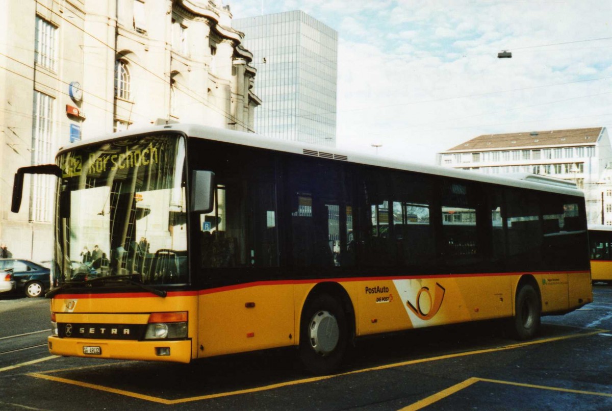 (113'931) - Schwizer, Goldach - SG 49'032 - Setra (ex SG 103'264) am 17. Januar 2009 beim Bahnhof St. Gallen