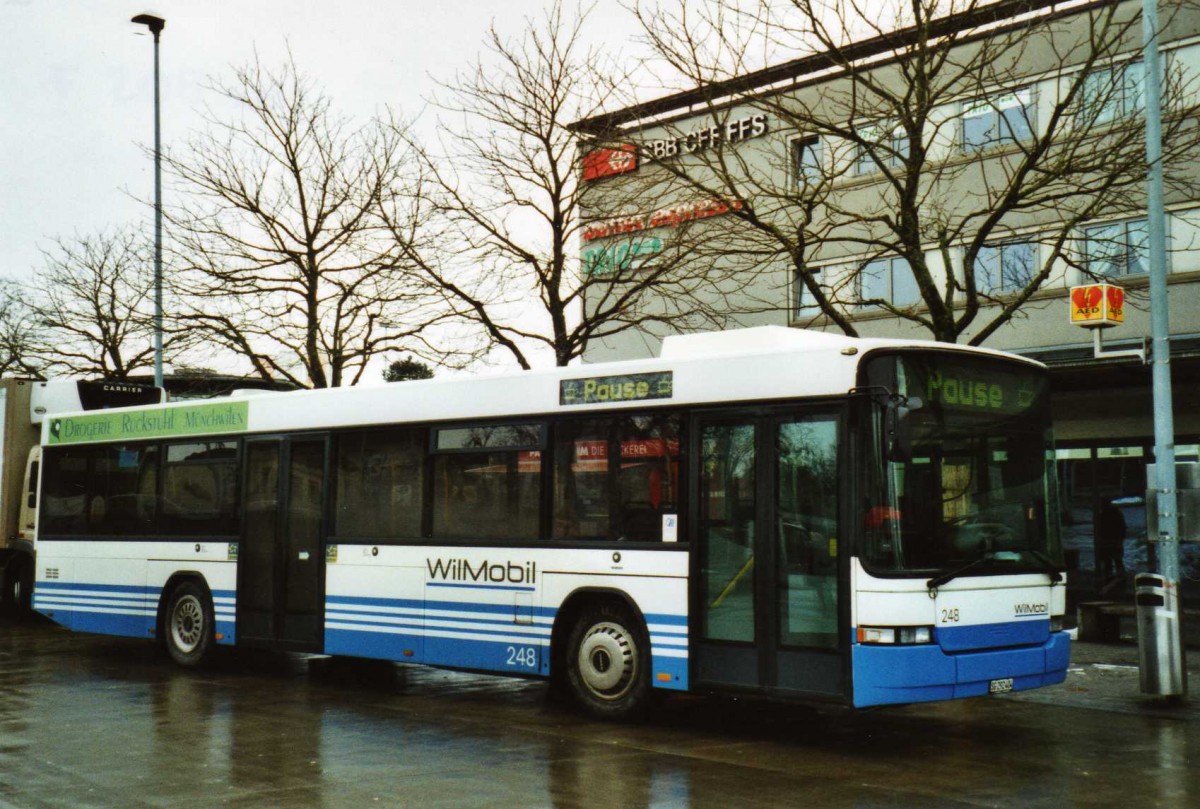 (114'016) - WilMobil, Wil - Nr. 248/SG 292'404 - Volvo/Hess (ex BOS Wil Nr. 7) am 21. Januar 2009 beim Bahnhof Wil