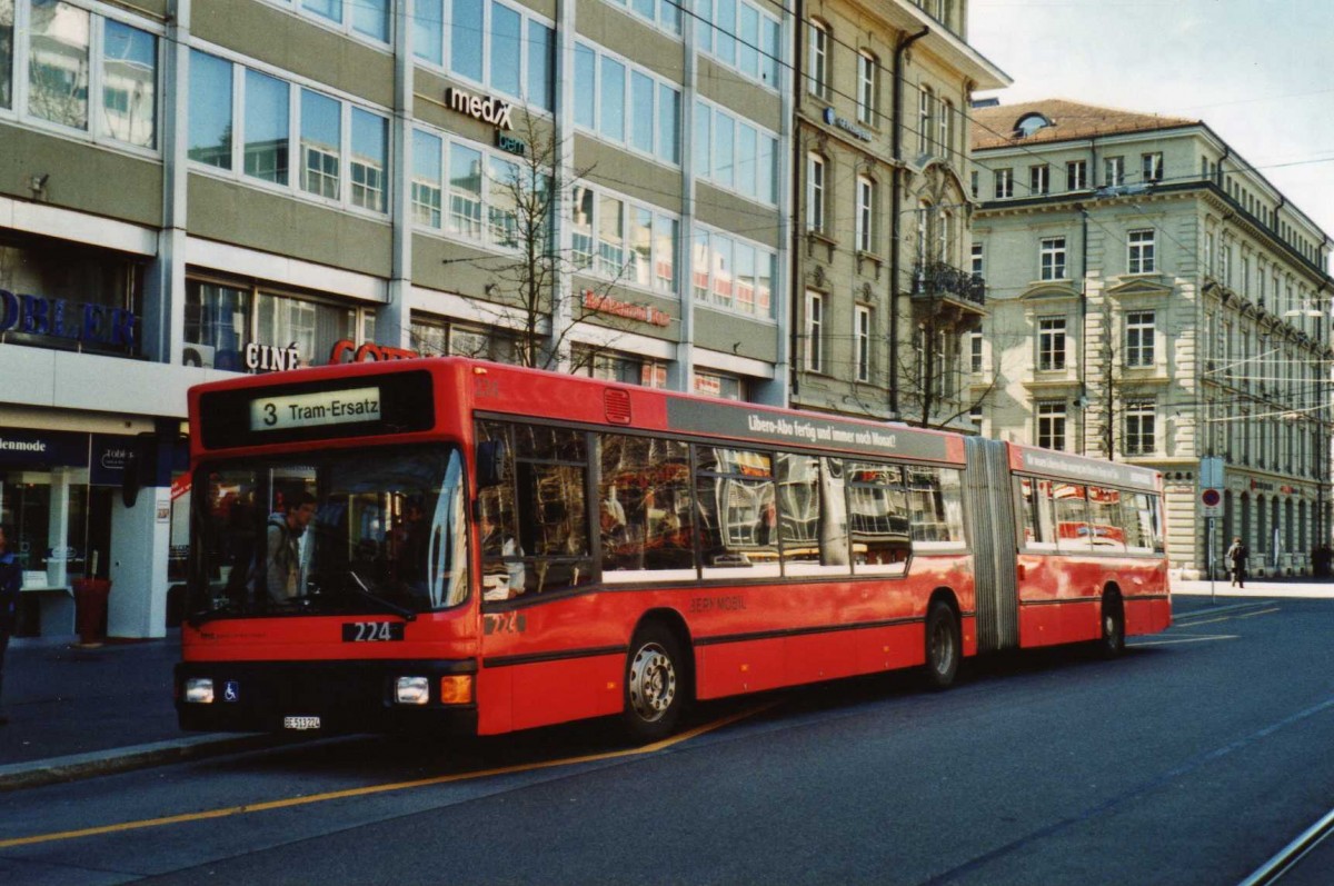 (115'203) - Bernmobil, Bern - Nr. 224/BE 513'224 - MAN am 16. Mrz 2009 beim Bahnhof Bern