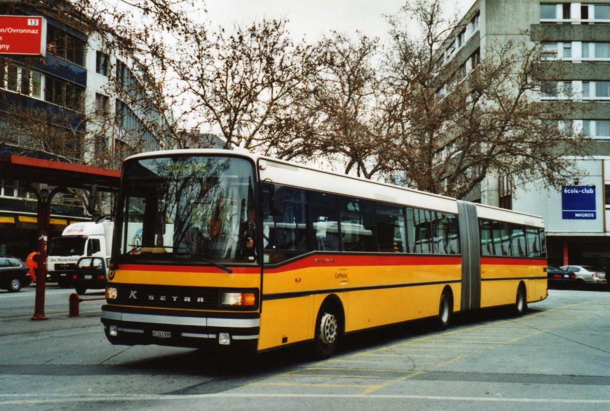 (115'603) - PostAuto Wallis - Nr. 12/VS 241'998 - Setra (ex P 27'802) am 30. Mrz 2009 beim Bahnhof Sion