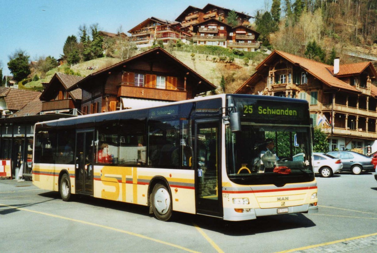 (115'727) - STI Thun - Nr. 127/BE 700'127 - MAN am 5. April 2009 in Gunten, Dorf