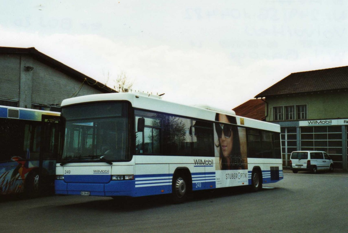 (115'932) - WilMobil, Wil - Nr. 249/SG 104'482 - Volvo/Hess (ex BOS Wil Nr. 20) am 22. April 2009 in Wil, Depot