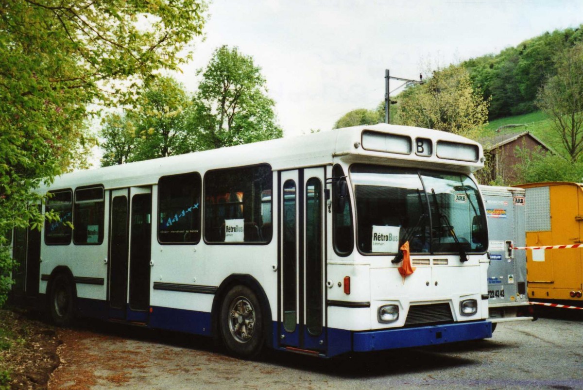 (116'137) - Aroport, Genve (Rtrobus) - Nr. B - FBW/Hess-Lauber (ex TPG Genve Nr. 548; ex TPG Genve Nr. 258) am 25. April 2009 in Bressonnaz, Rtrobus