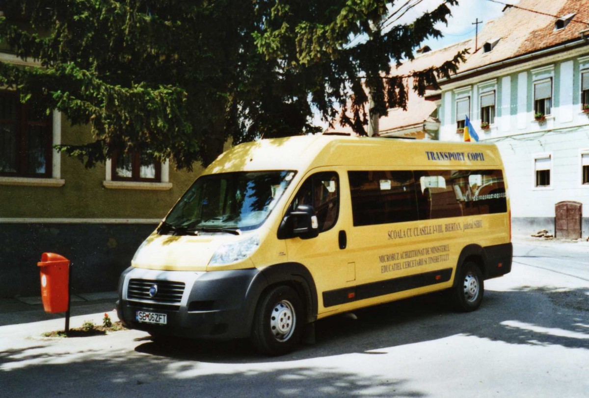 (116'631) - Scoala, Biertan - SB 06 ZFT - Fiat am 26. Mai 2009 in Biertan, Kirche