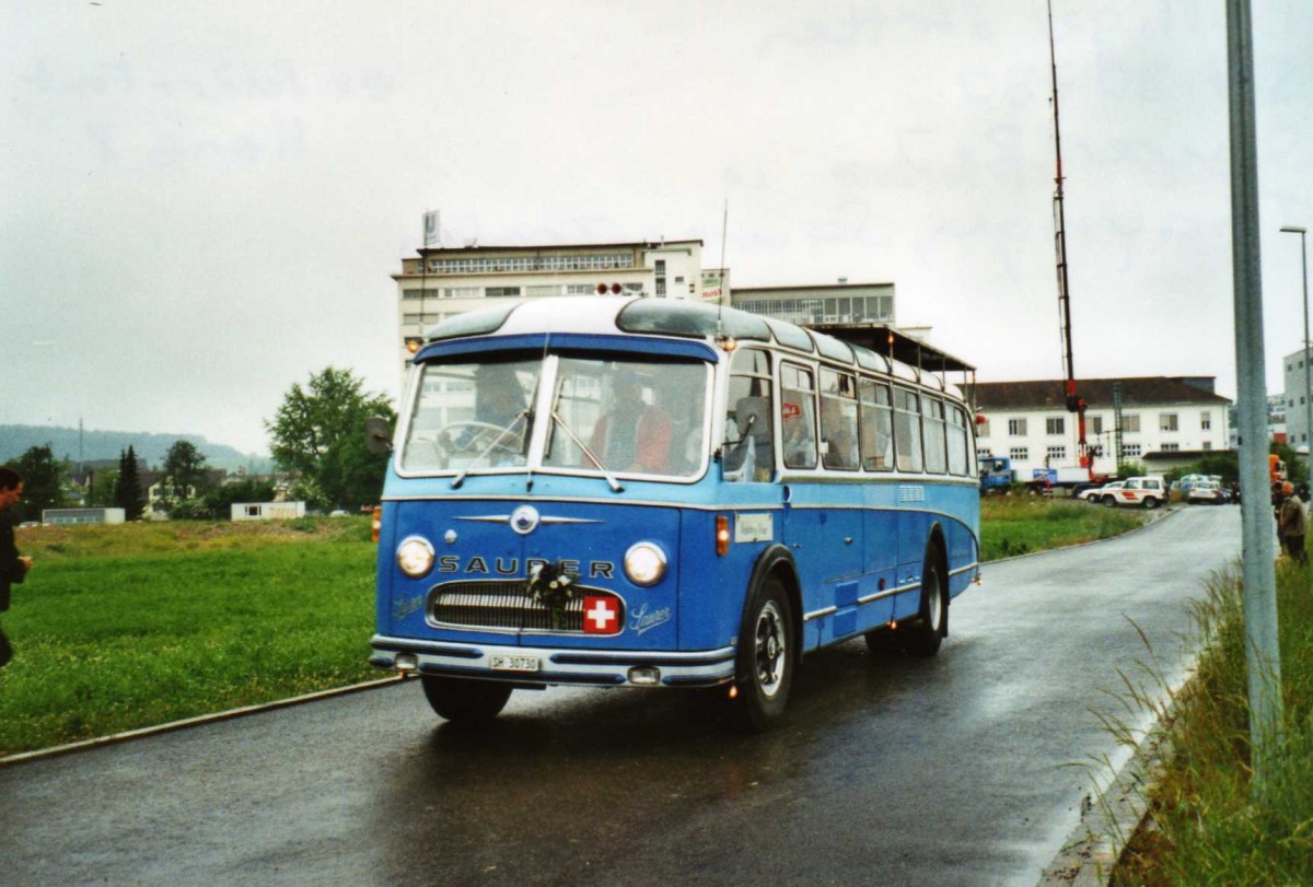 (117'207) - Bolliger, Stetten - SH 30'730 - Saurer/R&J (ex Solr+Fontana, Ilanz Nr. 8) am 6. Juni 2009 in Thayngen, Saurertreffen