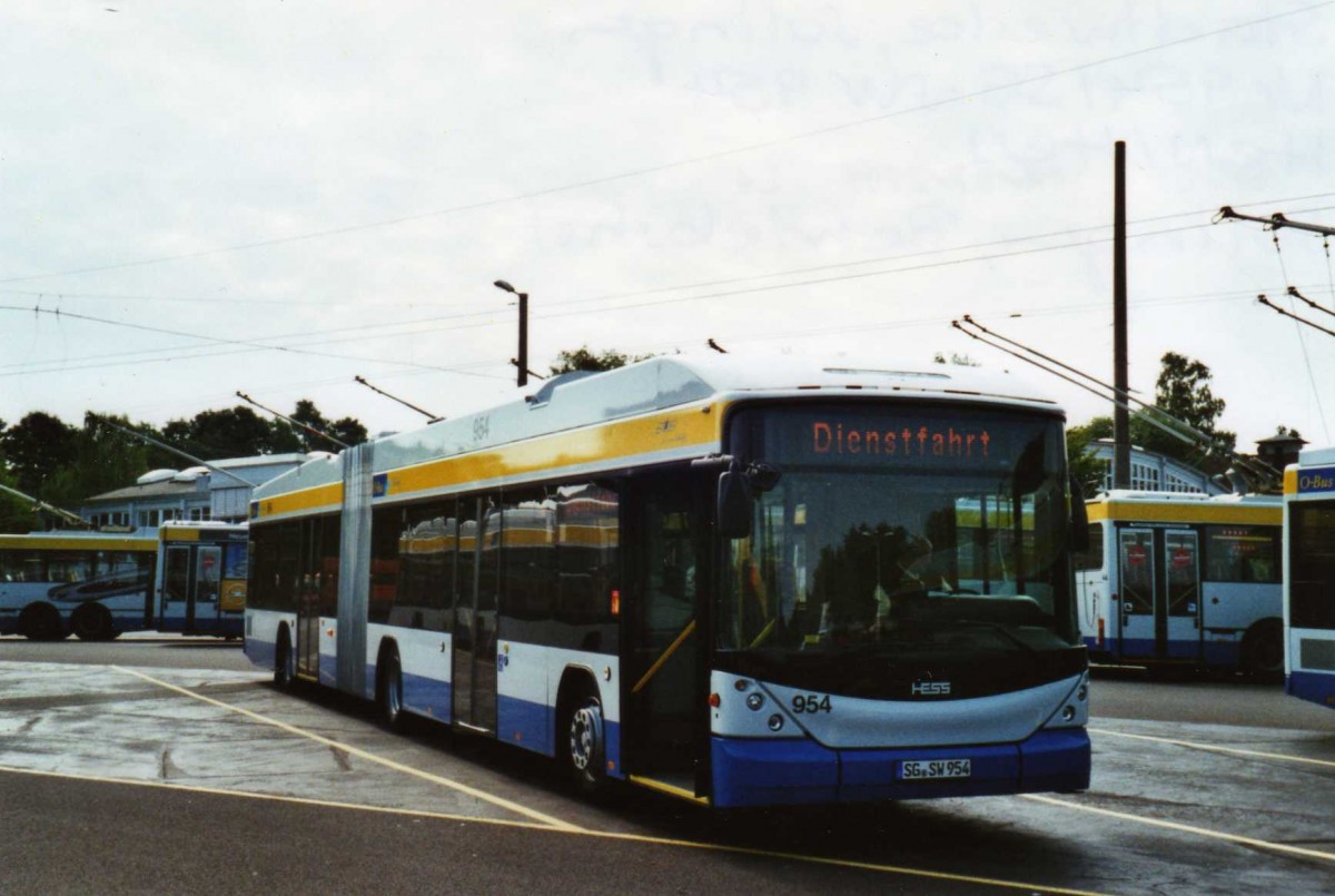 (118'021) - SWS Solingen - Nr. 954/SG-SW 954 - Hess/Hess Gelenktrolleybus am 5. Juli 2009 in Solingen, Betriebshof