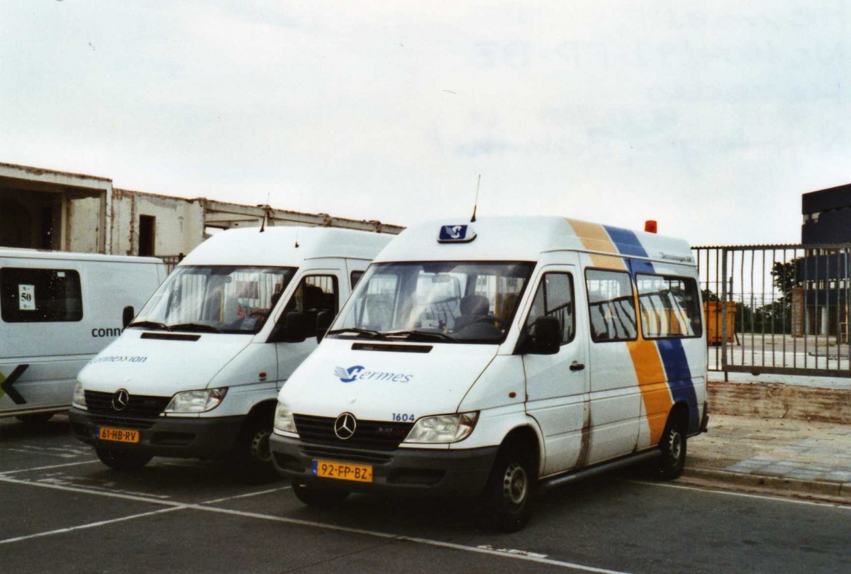 (118'234) - Hermes, Kampen - Nr. 1604/92-FP-BZ - Mercedes am 5. Juli 2009 beim Bahnhof Nijmegen