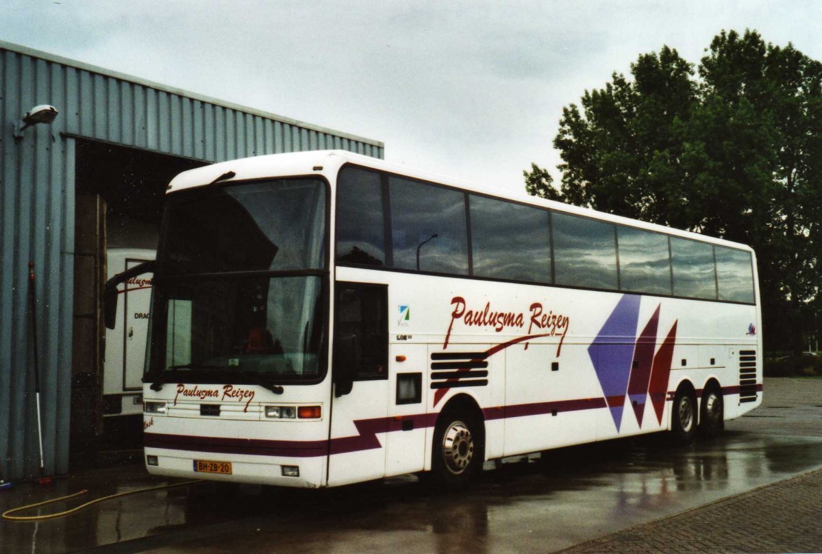 (118'604) - Paulusma, Drachten - Nr. 53/BH-ZB-20 - Van Hool/EOS (ex Nr. 52) am 7. Juli 2009 in Drachten, Garage