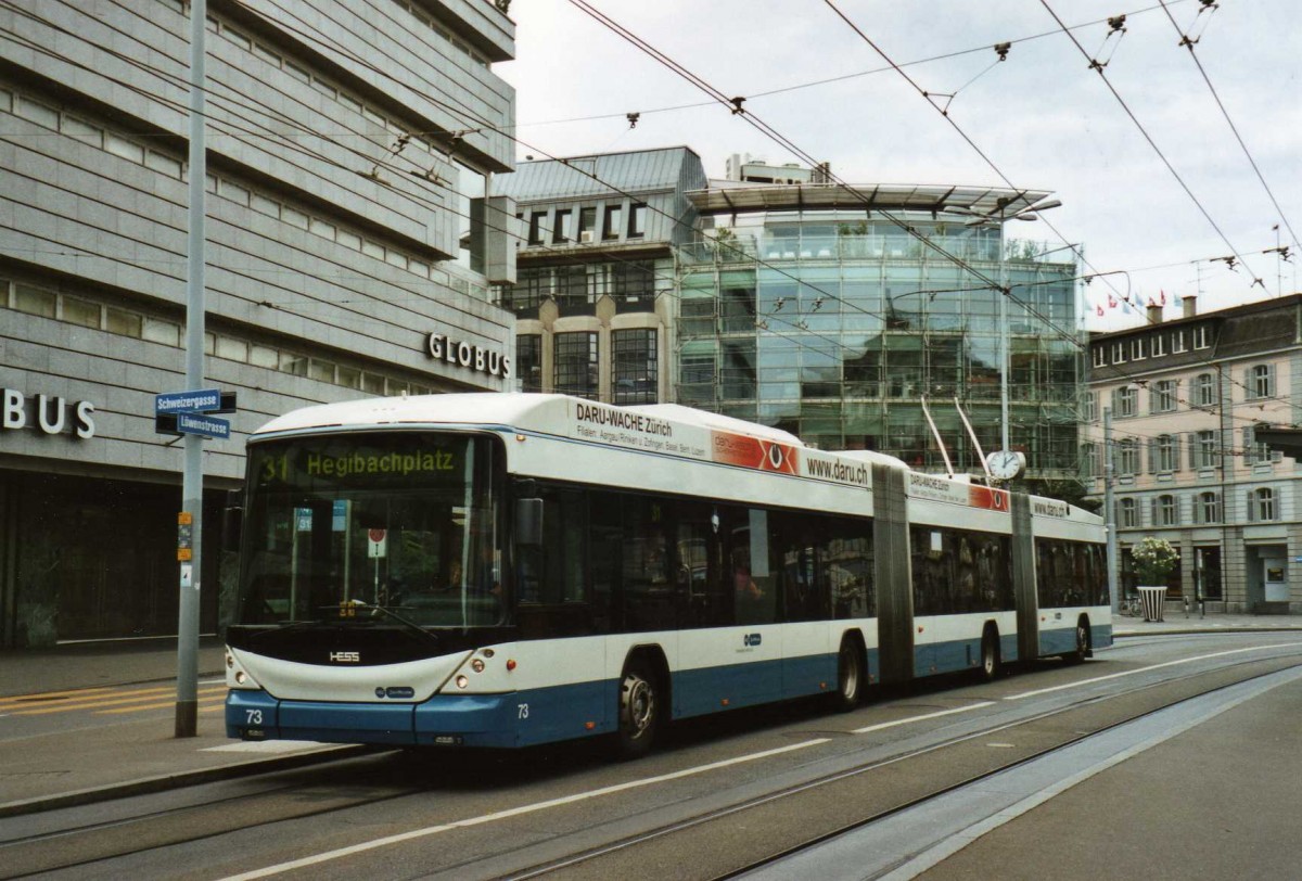 (119'118) - VBZ Zrich - Nr. 73 - Hess/Hess Doppelgelenktrolleybus am 12. Juli 2009 in Zrich, Lwenplatz