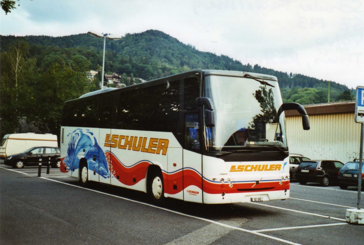 (120'131) - Schuler, Feusisberg - SZ 193 - Volvo am 21. August 2009 in Thun, Seestrasse