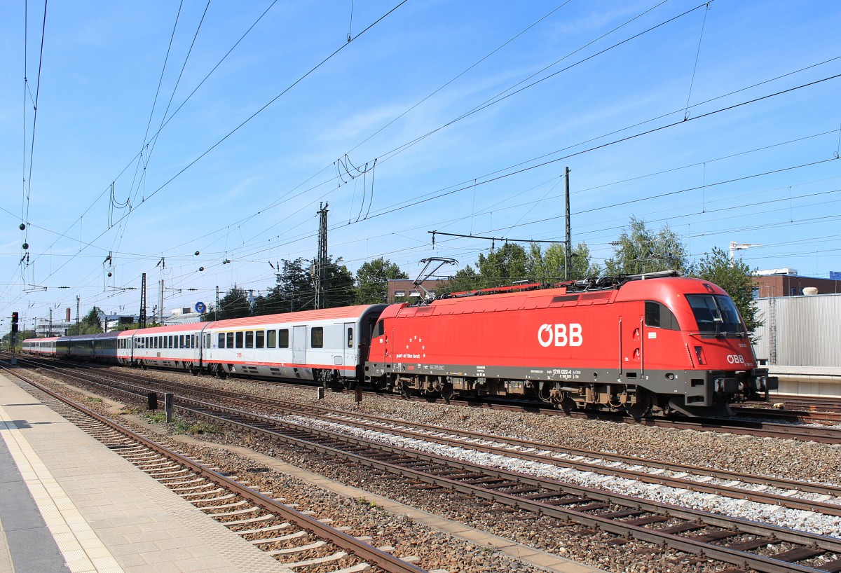 1216 022-4 vom Hauptbahnhof kommend am 14. August 2014 am Mnchner Heimeranplatz.