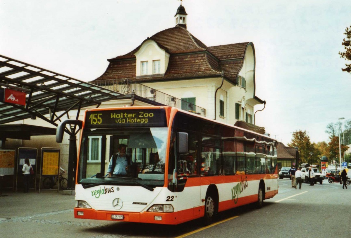 (121'619) - Regiobus, Gossau - Nr. 22/SG 257'922 - Mercedes am 21. Oktober 2009 beim Bahnhof Gossau