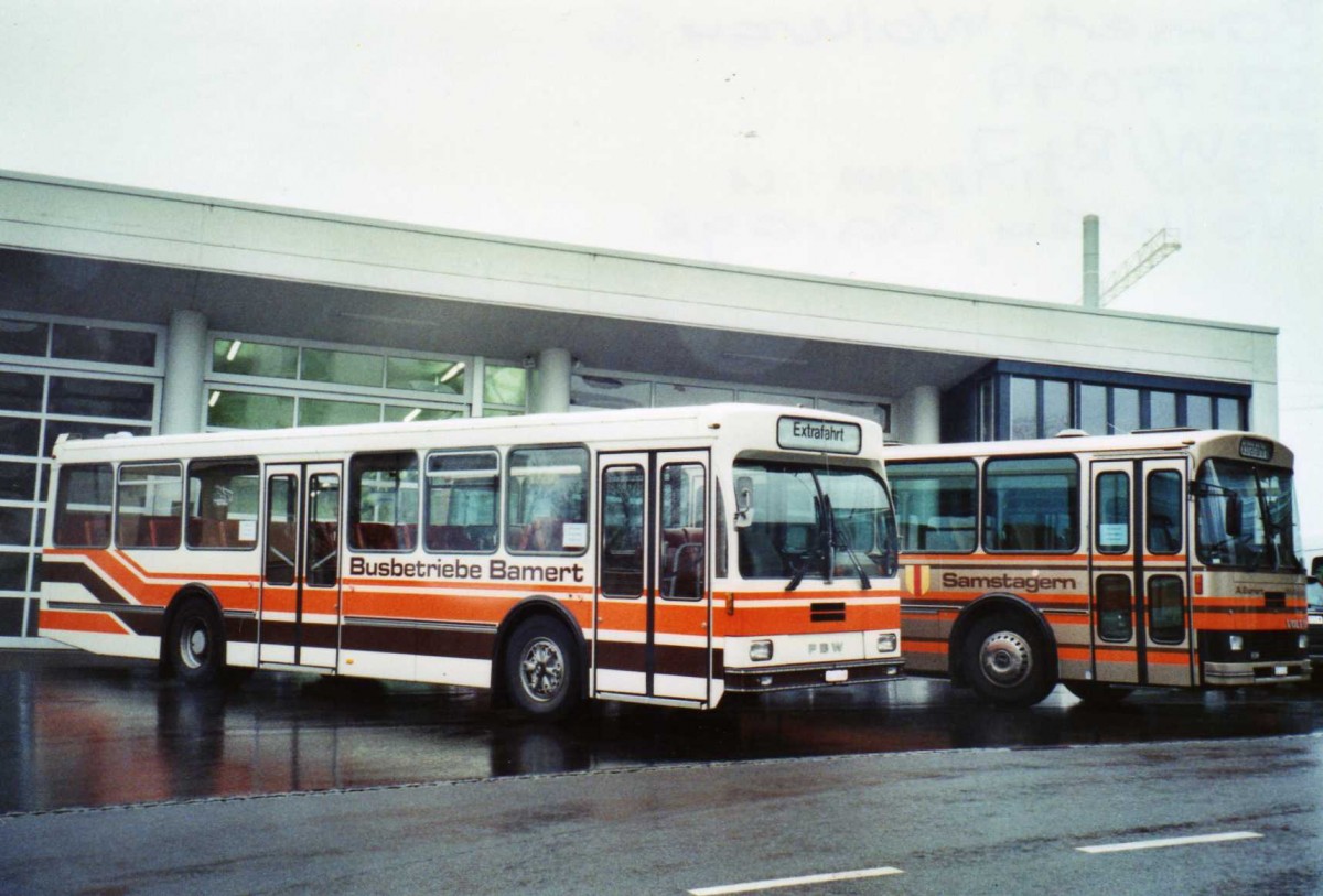 (122'710) - Bamert, Wollerau - SZ 79'099 - FBW/R&J am 10. Dezember 2009 in Wollerau, Garage