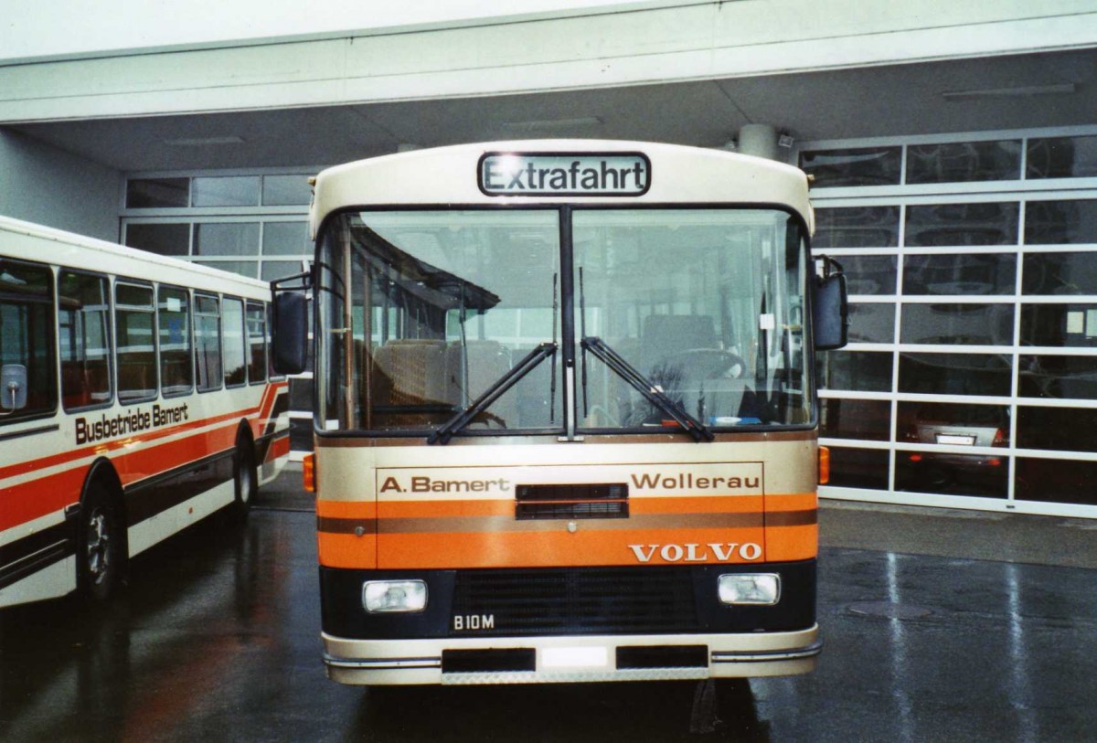 (122'712) - Bamert, Wollerau - SZ 15'259 - Volvo/Lauber am 10. Dezember 2009 in Wollerau, Garage