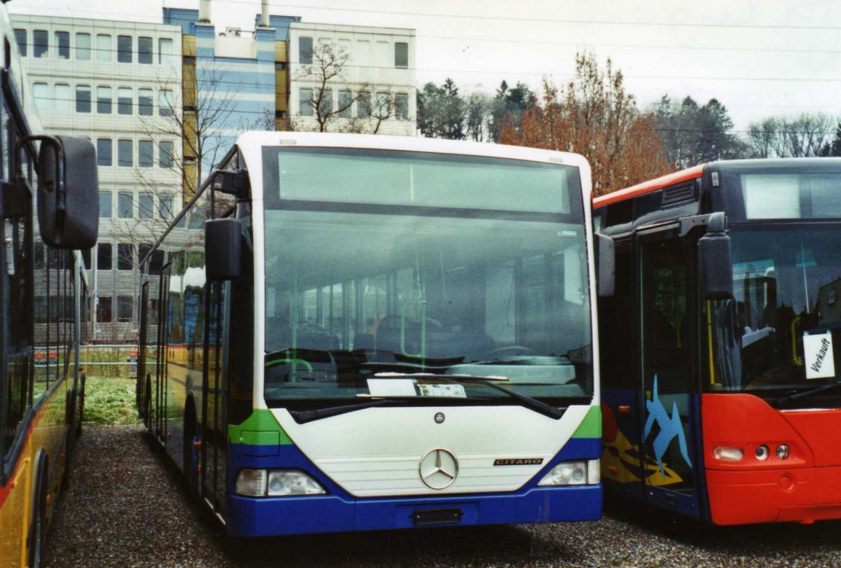 (122'906) - TPL Lugano - Nr. 7 - Mercedes am 13. Dezember 2009 in Kloten, EvoBus