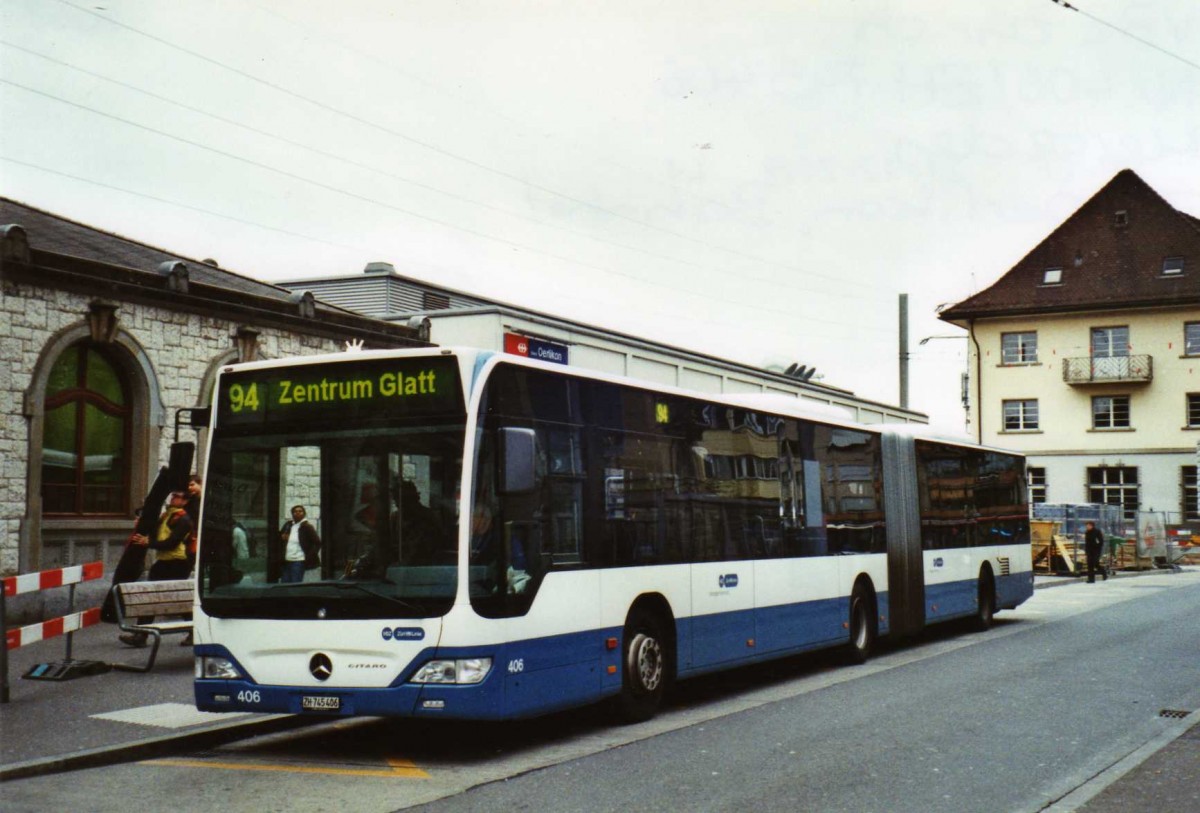 (122'920) - VBZ Zrich - Nr. 406/ZH 745'406 - Mercedes am 13. Dezember 2009 beim Bahnhof Zrich-Oerlikon