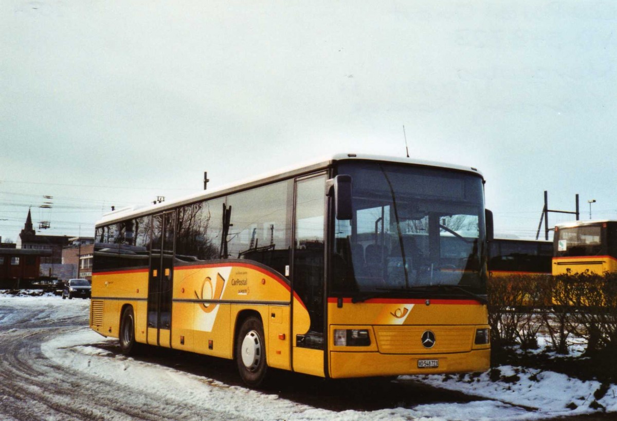 (123'309) - CarPostal Ouest - VD 548'723 - Mercedes am 23. Dezember 2009 in Yverdon, Garage