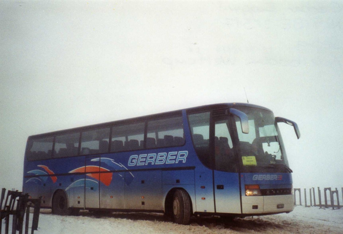 (123'929) - Gerber, Roggwil - Nr. 9/BE 21'517 - Setra am 9. Januar 2010 in Adelboden, Weltcup