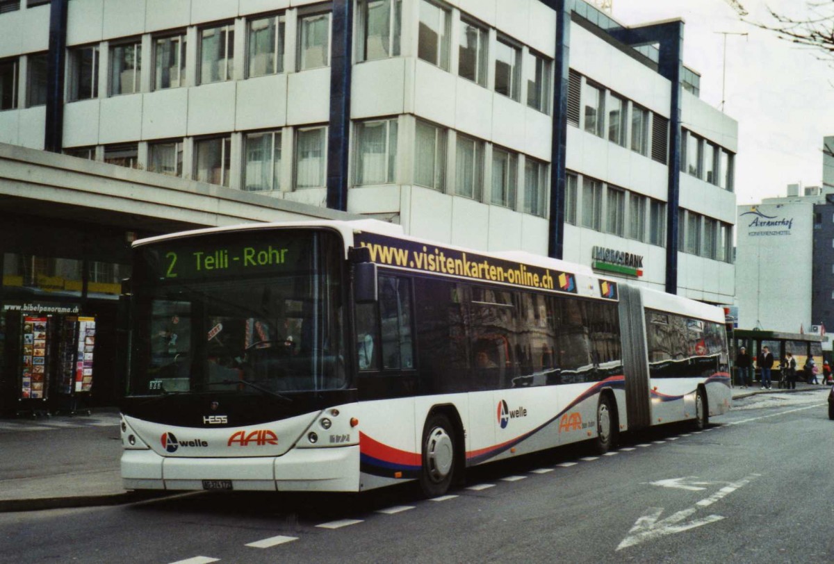 (124'516) - AAR bus+bahn, Aarau - Nr. 172/AG 374'172 - Scania/Hess am 17. Februar 2010 beim Bahnhof Aarau