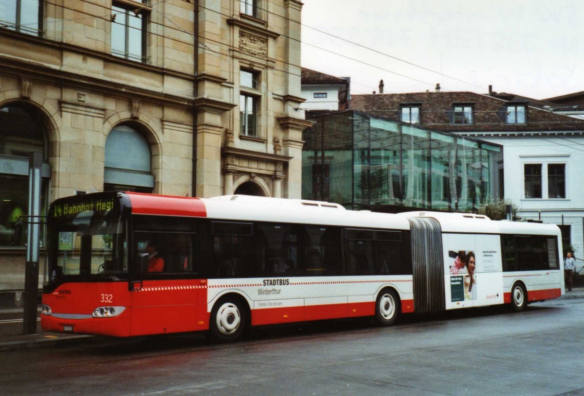 (125'332) - SW Winterthur - Nr. 332/ZH 719'332 - Solaris am 14. April 2010 beim Hauptbahnhof Winterthur