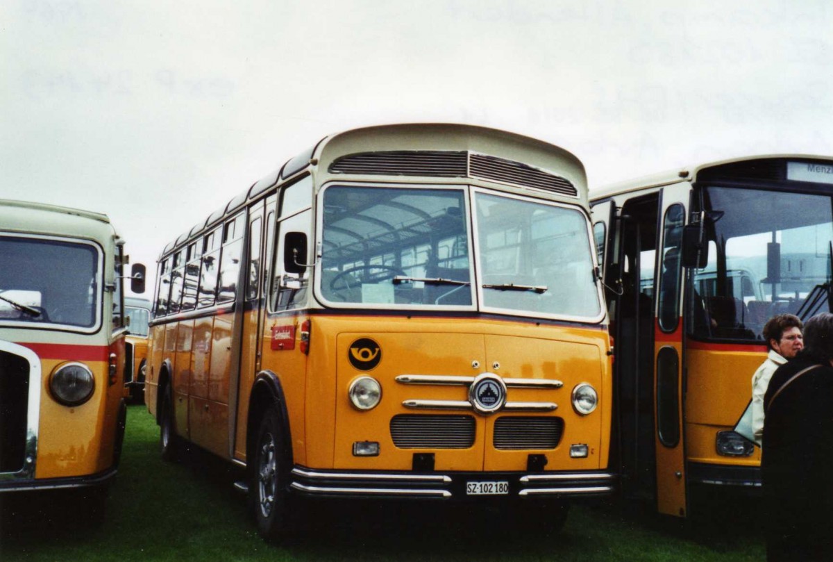 (125'811) - Inkamp, Altendorf - SZ 102'180 - Saurer/FHS (ex Stebler, Basel; ex Reber, Basel; ex Eggenberger, Mriken; ex Ott, Wetzikon; ex OPC Ennetbrgen Nr. 3; ex AVG Grindelwald; ex P 24'143) am 1. Mai 2010 in Arbon, Arbon Classics