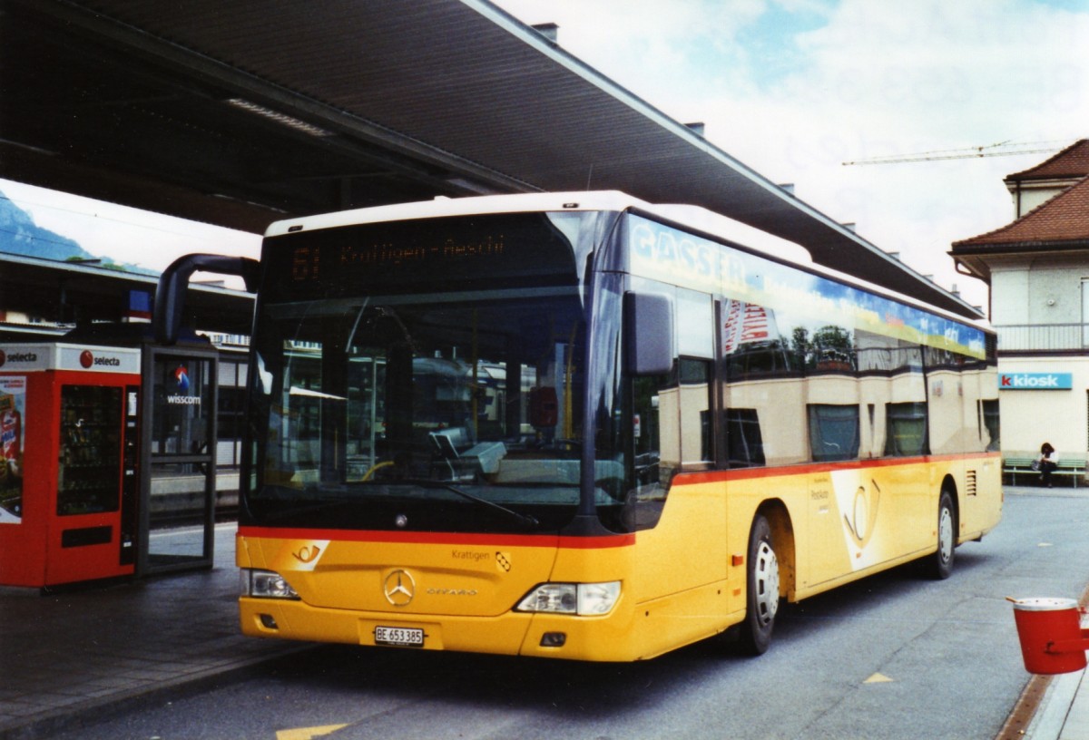 (126'734) - PostAuto Bern - BE 653'385 - Mercedes am 31. Mai 2010 beim Bahnhof Spiez