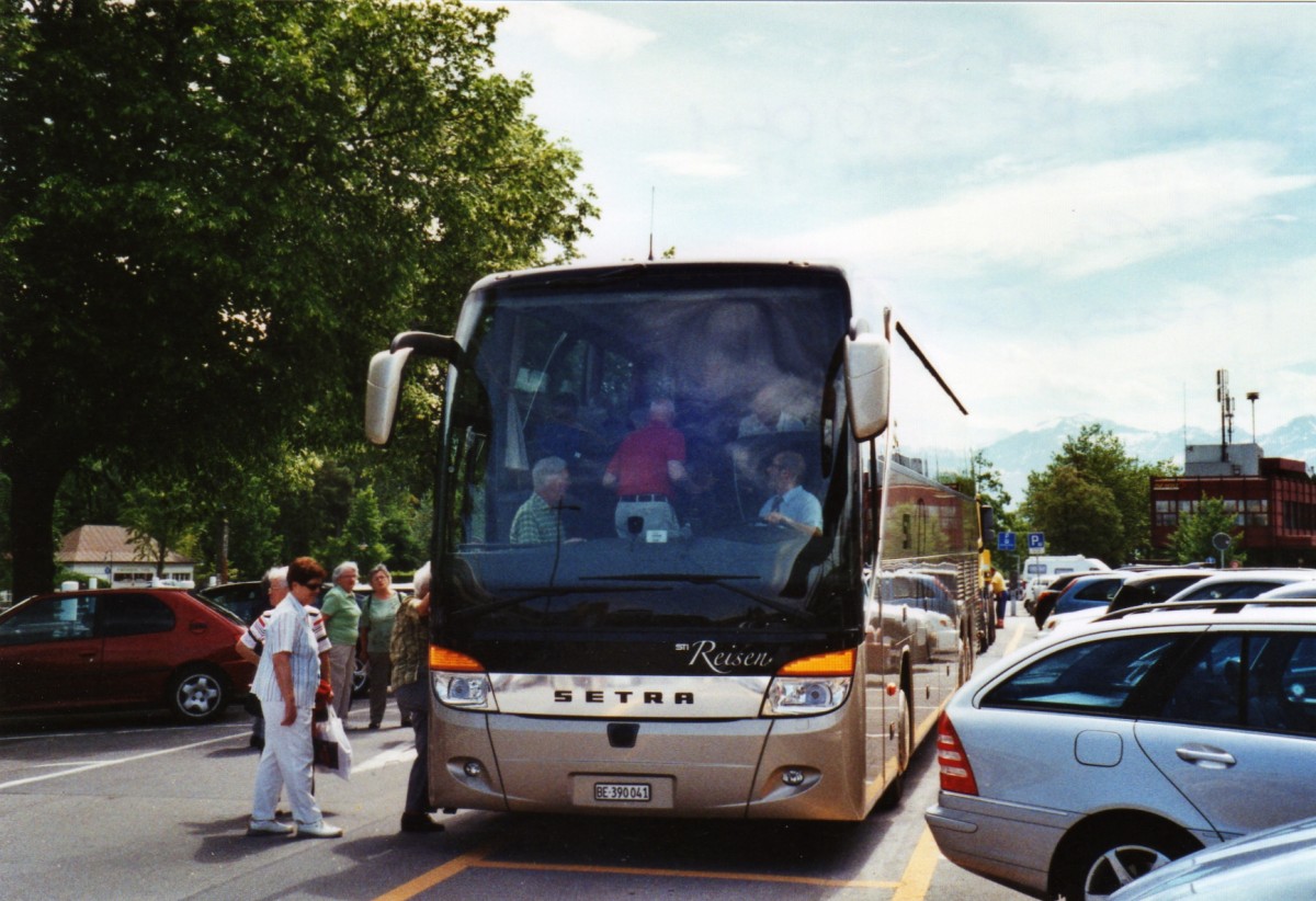 (126'823) - STI Thun - Nr. 41/BE 390'041 - Setra am 8. Juni 2010 in Thun, CarTerminal