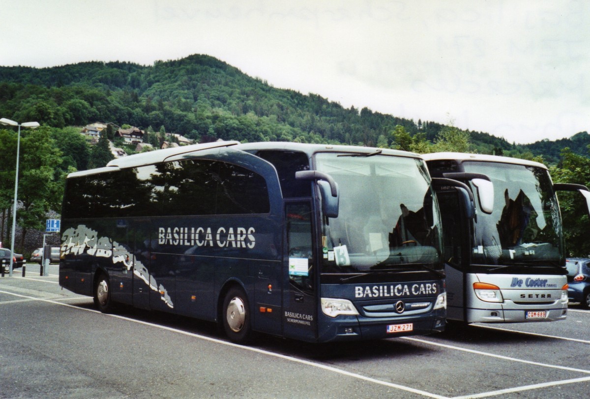 (126'836) - Aus Belgien: Basilica, Scherpenheuvel - JZM-271 - Mercedes am 12. Juni 2010 in Thun, Seestrasse