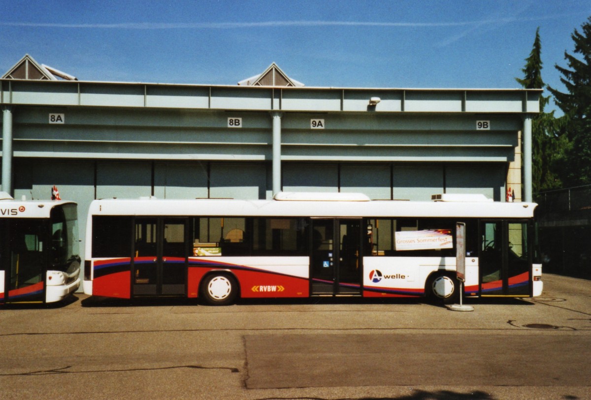 (127'326) - RVBW Wettingen - Nr. 77/AG 5891 - Scania/Hess am 27. Juni 2010 in Wettingen, Garage