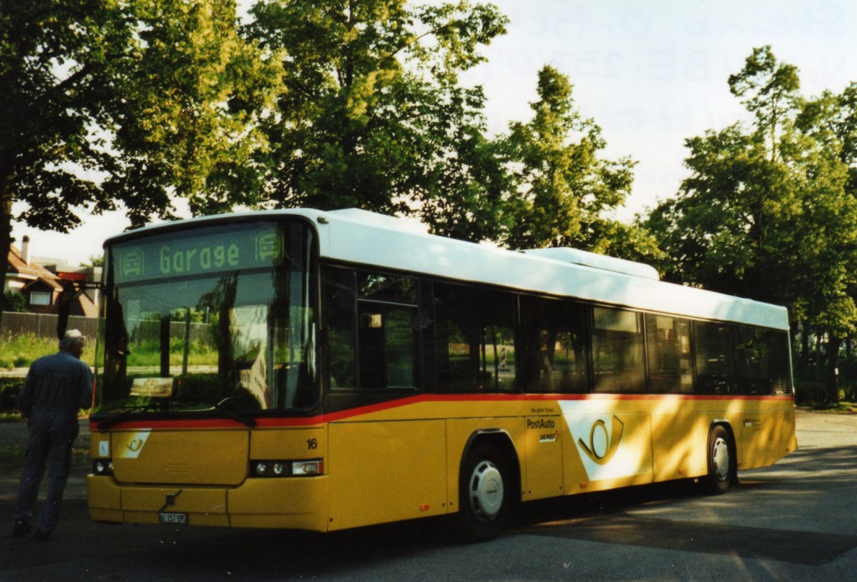 (127'405) - Steiner, Ortschwaben - Nr. 16/BE 257'095 - Volvo/Hess am 28. Juni 2010 beim Bahnhof Ausserholligen