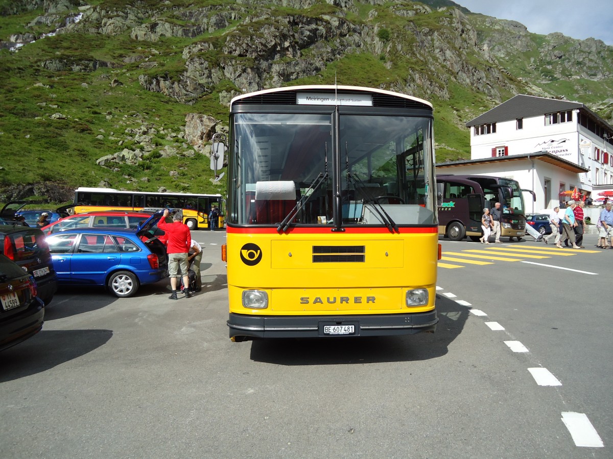 (127'617) - AVG Meiringen - Nr. 74/BE 607'481 - Saurer/R&J (ex P 24'357) am 4. Juli 2010 in Susten, Steingletscher