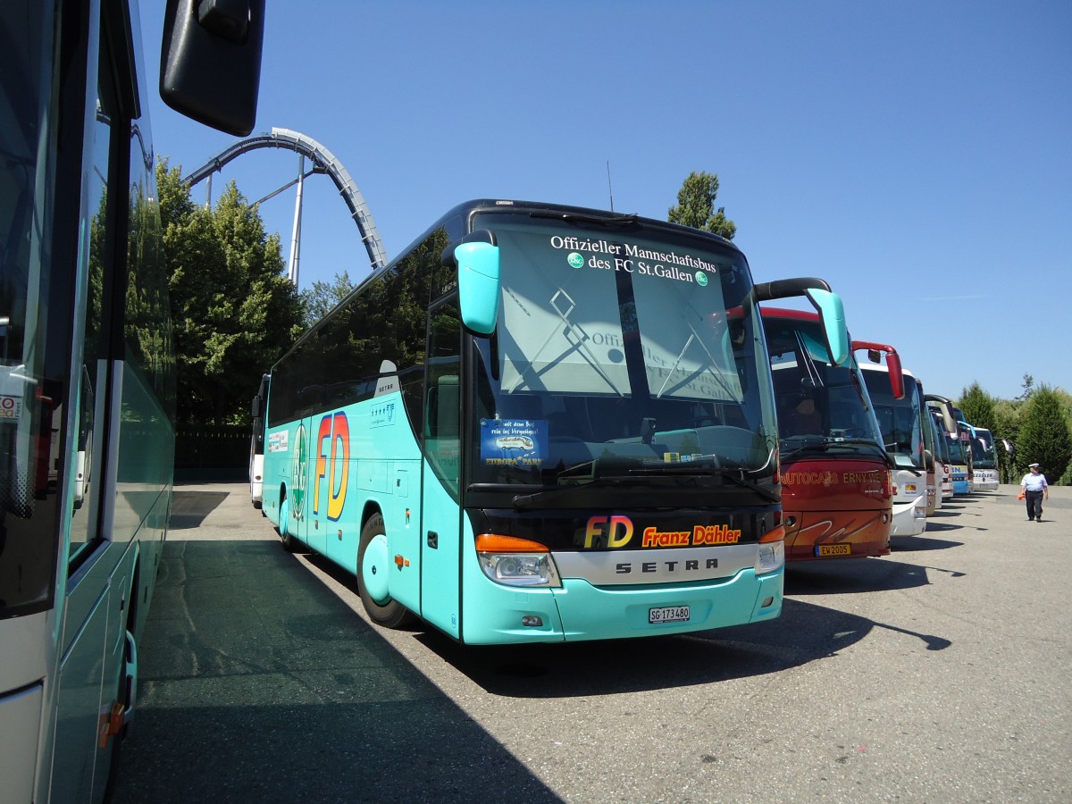 (127'733) - Aus der Schweiz: Dhler, Niederuzwil - Nr. 68/SG 173'480 - Setra am 7. Juli 2010 in Rust, Europapark