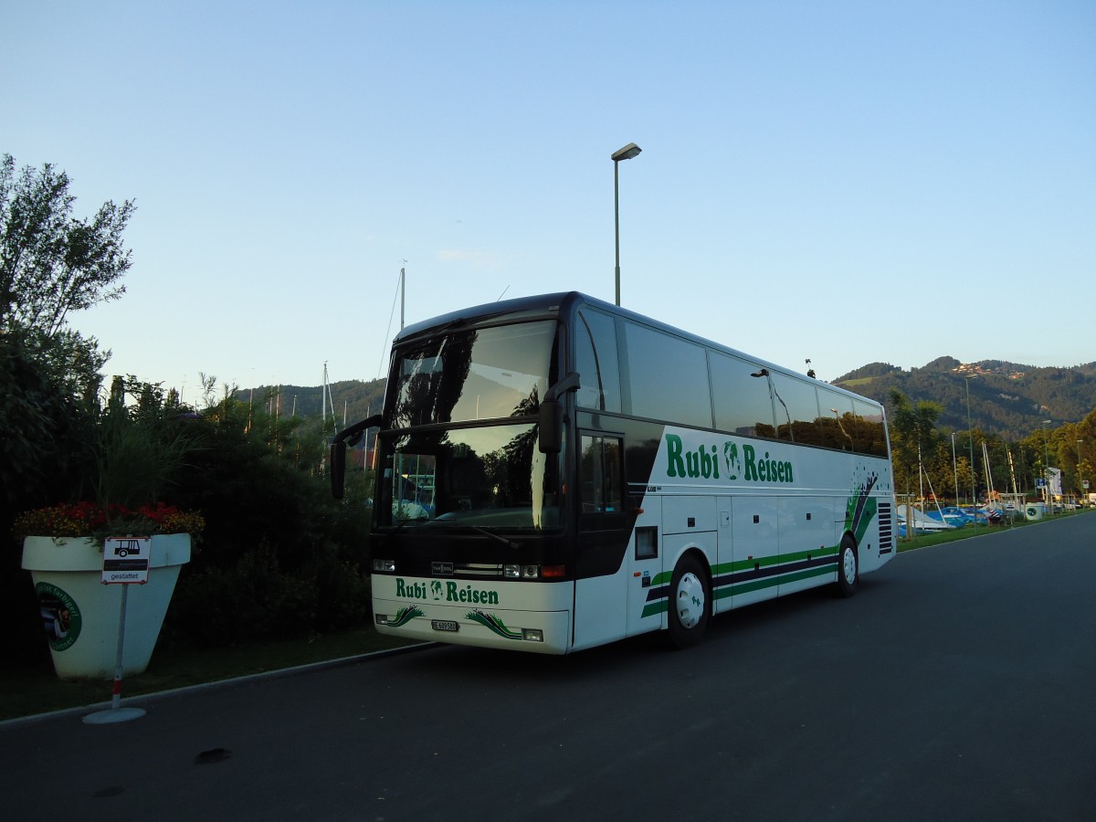 (128'004) - Rubi, Interlaken - BE 609'580 - Van Hool am 19. Juli 2010 in Thun, Strandbad