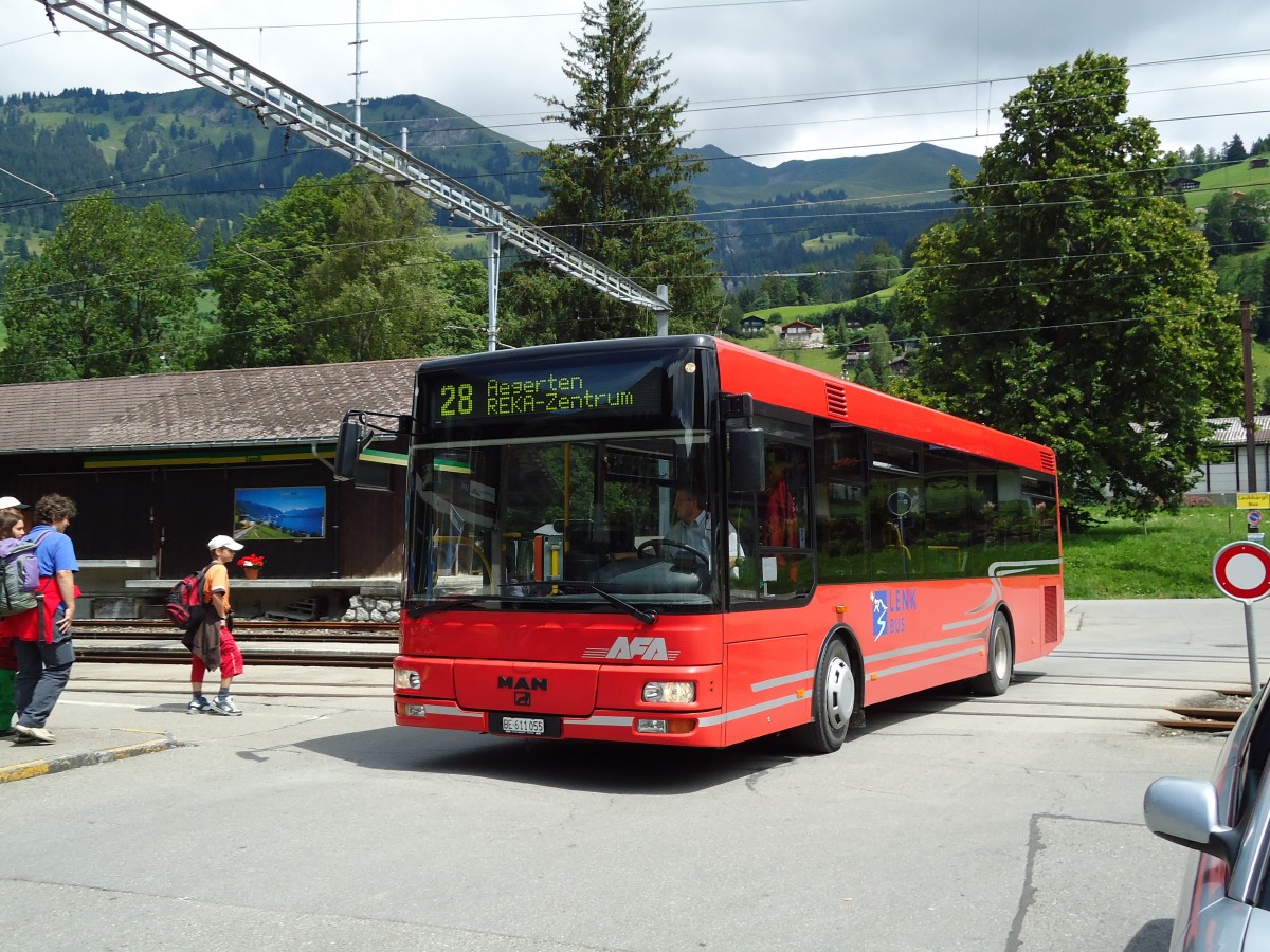 (128'049) - AFA Adelboden - Nr. 55/BE 611'055 - MAN/Gppel am 25. Juli 2010 beim Bahnhof Lenk