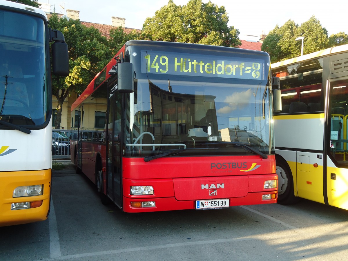 (128'459) - PostBus - W 1551 BB - MAN am 9. August 2010 in Wien, Garage Htteldorf