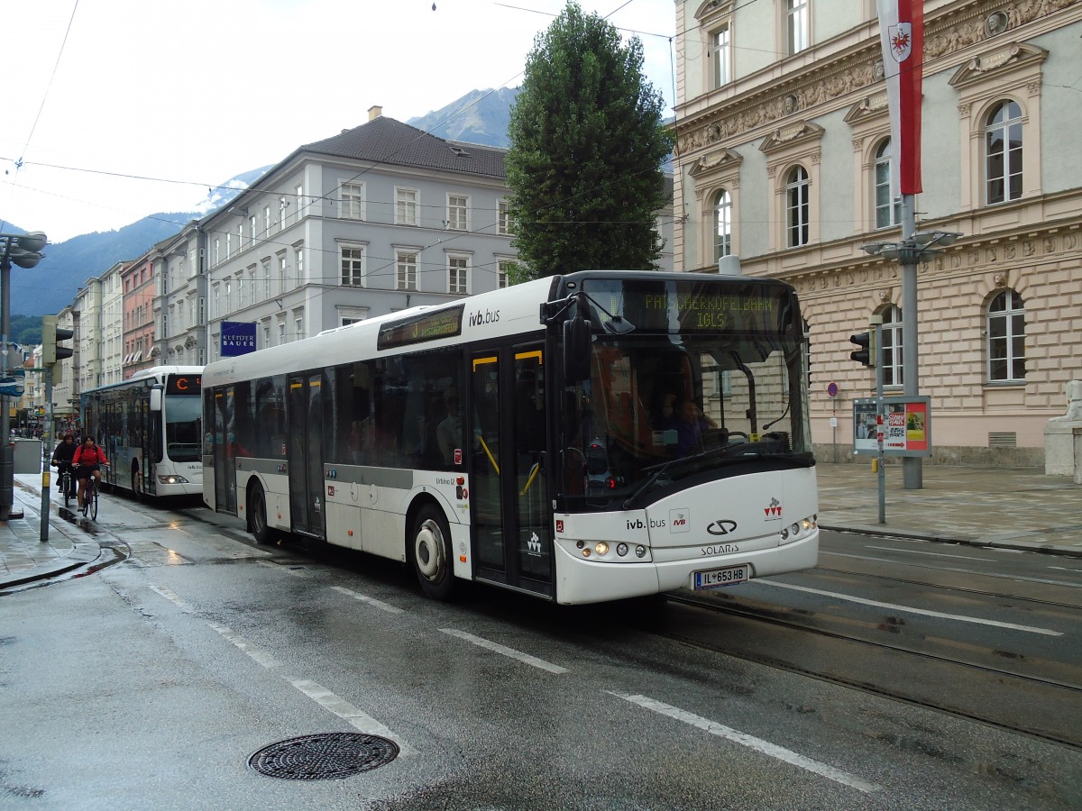 (128'678) - Heiss, Hall - IL 653 HB - Solaris am 11. August 2010 in Innsbruck, Ferdinandeum