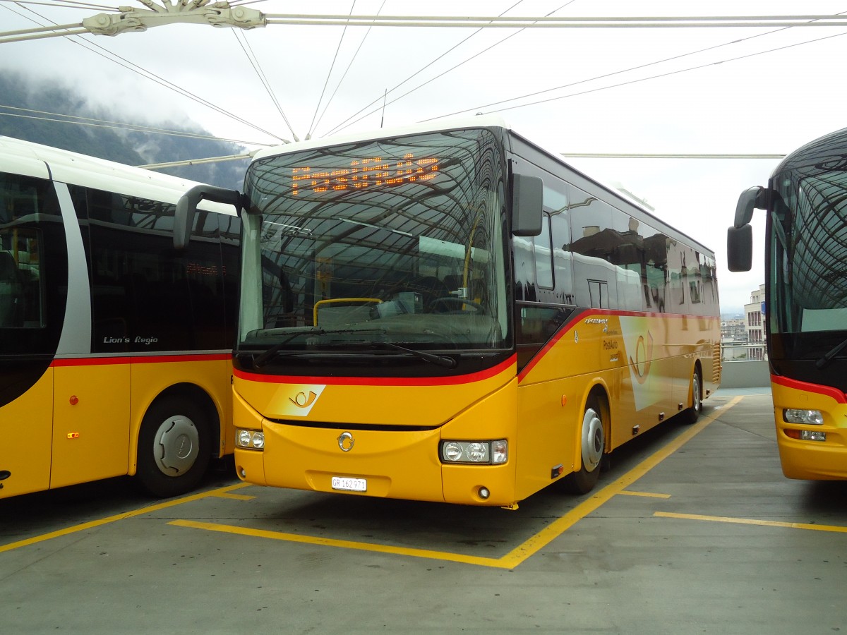 (128'699) - PostAuto Graubnden - GR 162'971 - Irisbus am 13. August 2010 in Chur, Postautostation