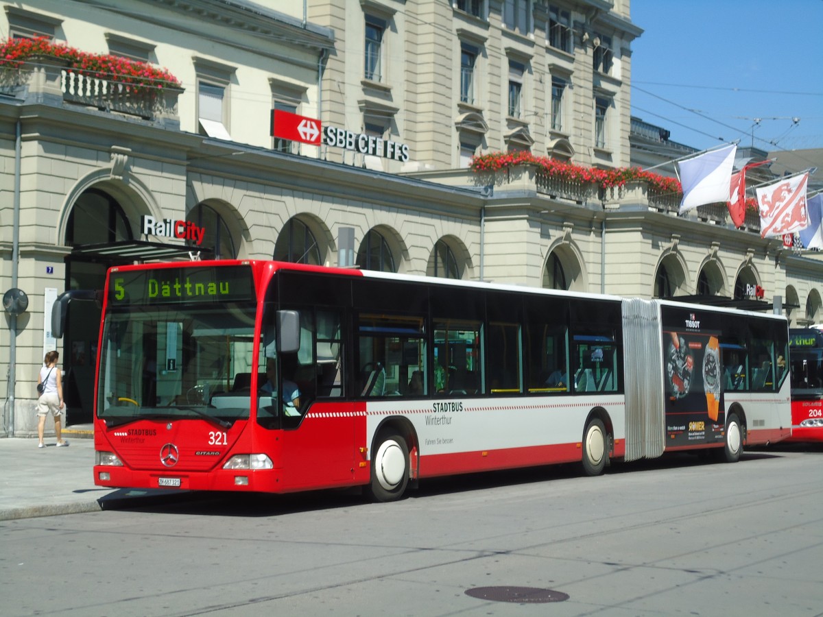 (129'043) - SW Winterthur - Nr. 321/ZH 687'321 - Mercedes am 22. August 2010 beim Hauptbahnhof Winterthur